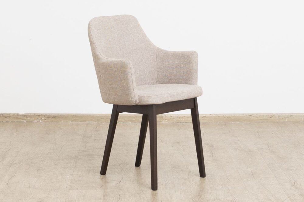 ROBIN Round + 4 Chairs