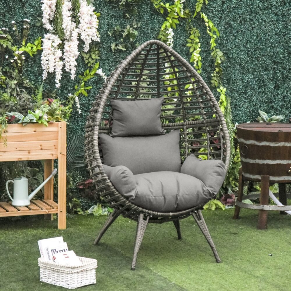 Outsunny Rattan Wicker Teardrop Chair